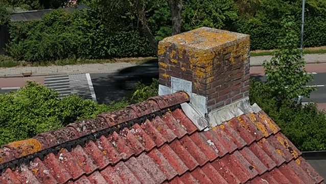 Schoorsteen en dak detail